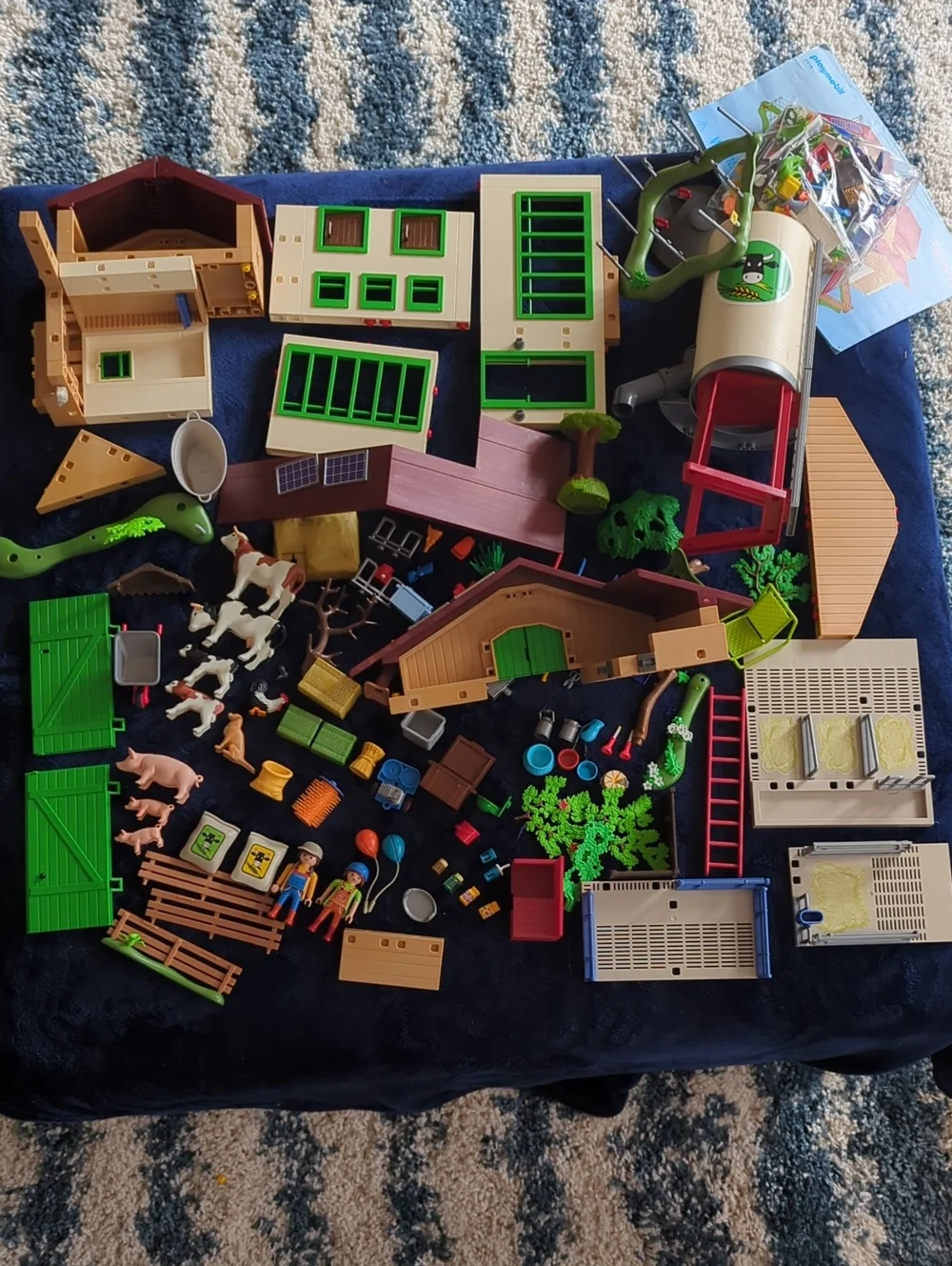 Playmobil Farm 5119( Discontinued 2015), Plus Extra Accessories